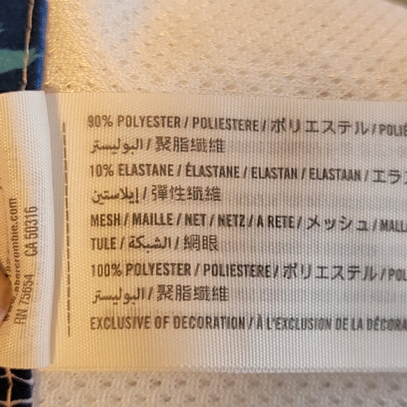 Hollister Hawaiian Swim Trunks, 28 - Picture 12 of 12